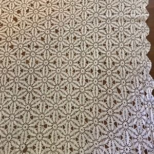 Vintage Handmade Crochet Blanket/Throw/Coverlet
